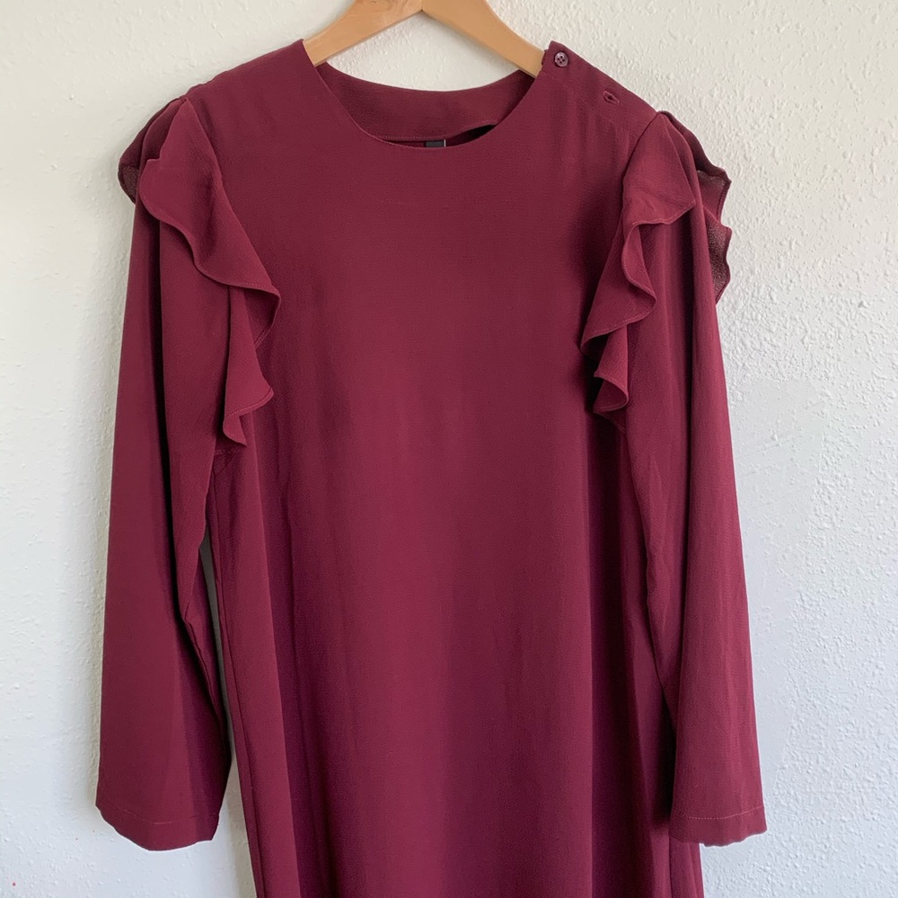 Y.A.S | Tall Ruffle Shift Dress - Picture 2 of 4
